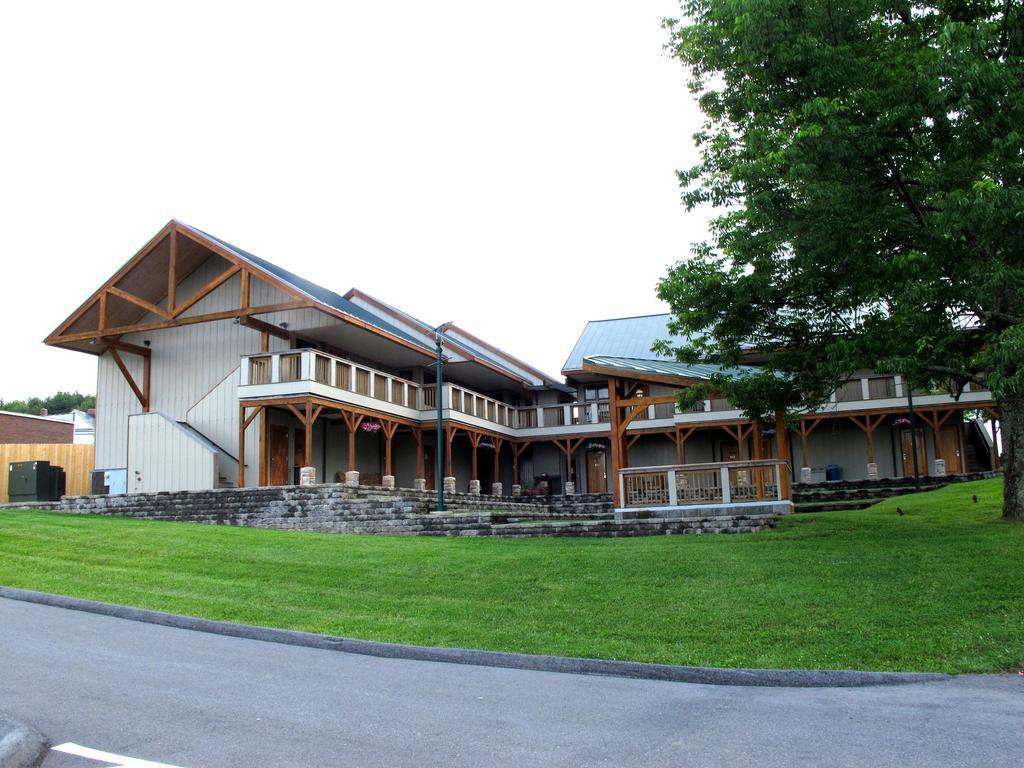 Hotel Floyd Kültér fotó