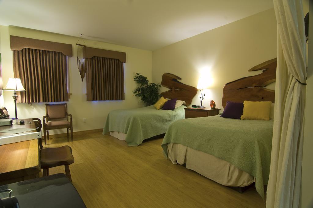 Hotel Floyd Szoba fotó